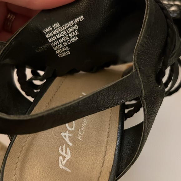 Kenneth Cole reaction black and white heels - Picture 5 of 7